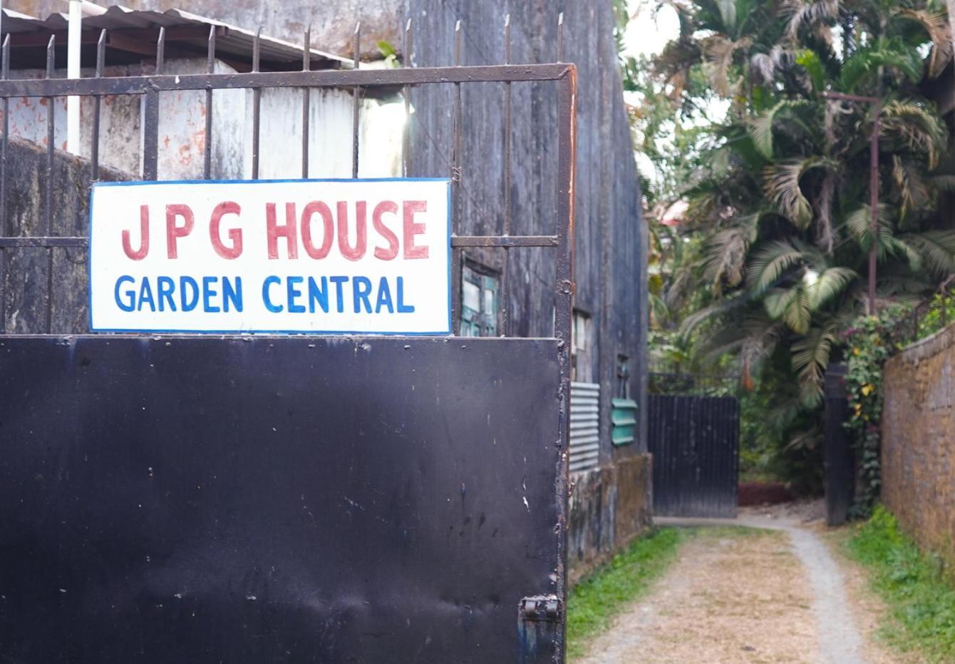 Garden Central - Spacious 2 Bedroom Apartment, Siliguri Exterior photo